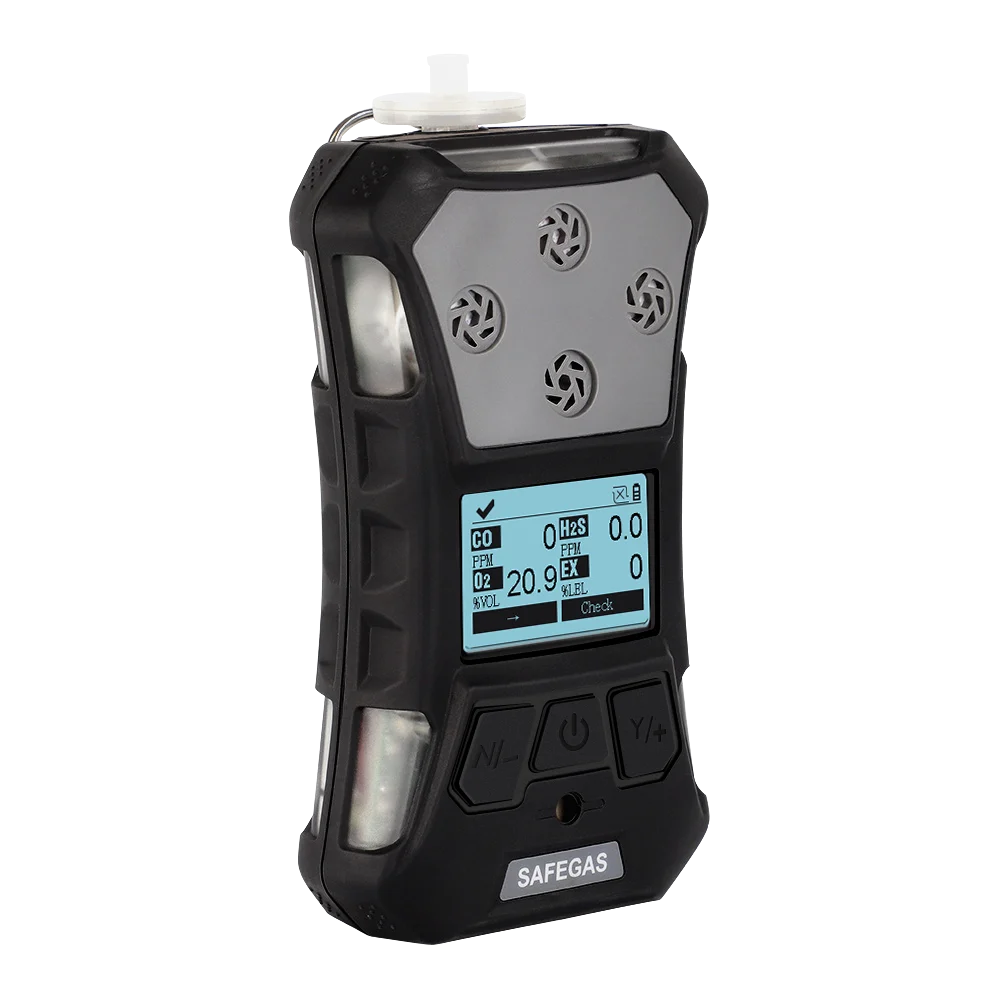 Sky3000 O2 Gas Detector with accompanying accessories, including a charging cable and protective case.